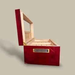 Side Handle and Cherry Lacquer Humidor Profile View HM-211L-CH