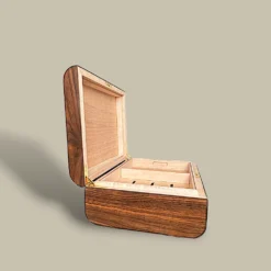 Crocodile Leather Cigar Humidor with Natural Wood Side Panel HM-205L-DB