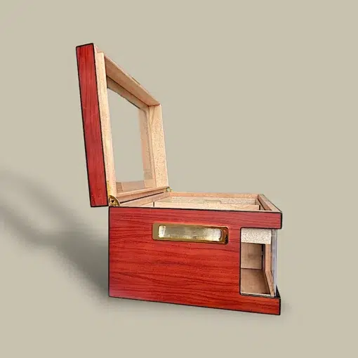 Red Wood Humidor Side View with Handle HM-207L-CH