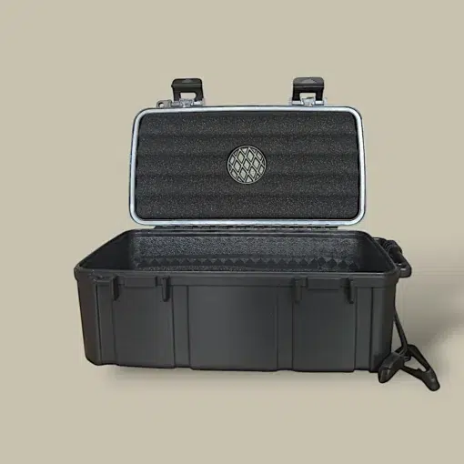 Travel Humidor – 10 Cigars – Black CTB-99B-BK – Open Interior