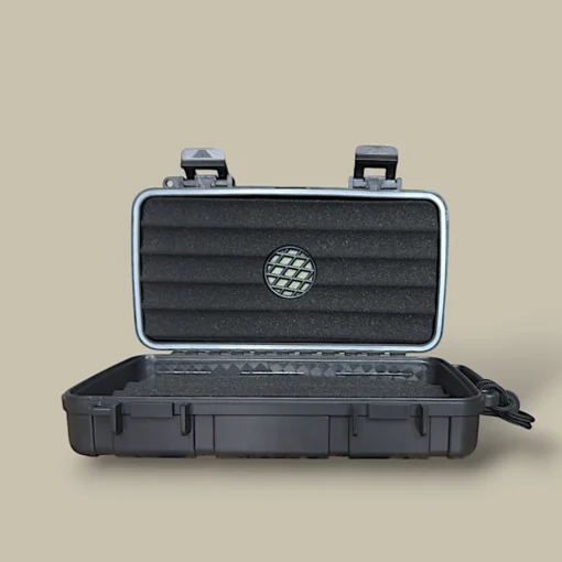 Travel Humidor – 5 Cigars – Black CTB-100-BK – Side Angle