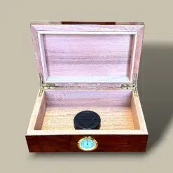 Brown Lacquer Cigar Humidor HM-105B-BR – Open View