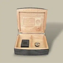 Carbon Fiber Checker Cigar Humidor HM-105AF-CF – Open Interior