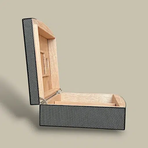 Carbon Fiber Checker Cigar Humidor HM-105AF-CF – Side Angle