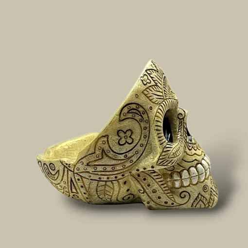 Cigar Ashtray Skull Design ASH-CT06AA – Side Angle