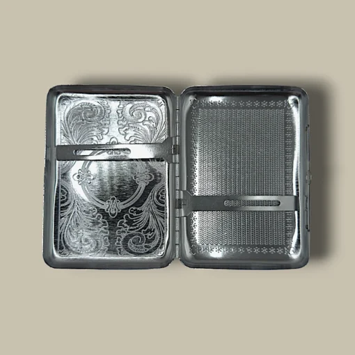 Engraved Silver Cigarette Case CC-61 – Interior