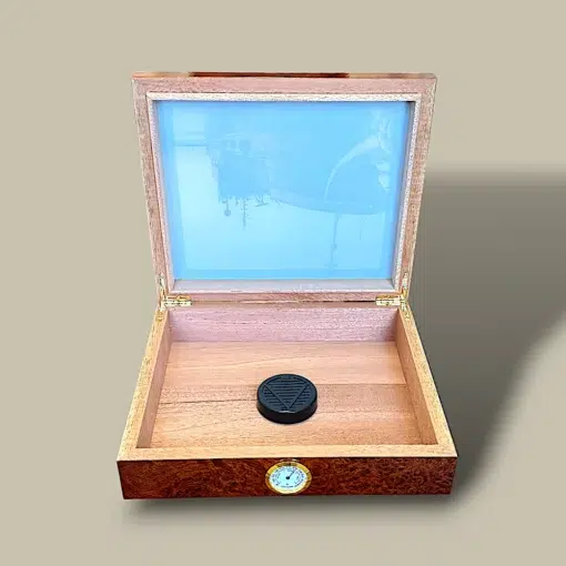 Glass Top Ship Humidor HM-110G-BU – Open View