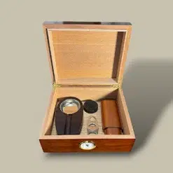 Medium Cigar Humidor with Accessories HM-115M-BR – Open Interior