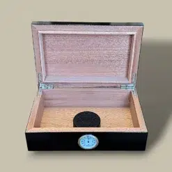 Small Black Cigar Humidor HM-105B-BK – Open View