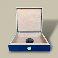 Small Cigar Humidor Blue HM-107S-BL – Open Interior