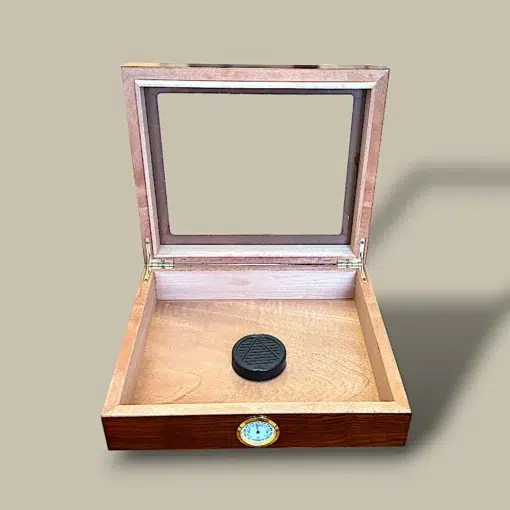 Small Cigar Humidor HM-26A-BR – Open View