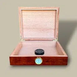 Small Redwood Cigar Humidor HM-112S-RW – Open Interior