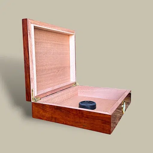 Small Redwood Cigar Humidor HM-112S-RW – Side Angle