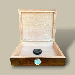 Small Walnut Cigar Humidor HM-114W-NT – Open View