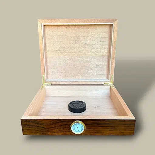 Small Walnut Cigar Humidor HM-114W-NT – Open View