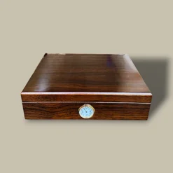 Small Walnut Cigar Humidor HM-114W-NT – Top
