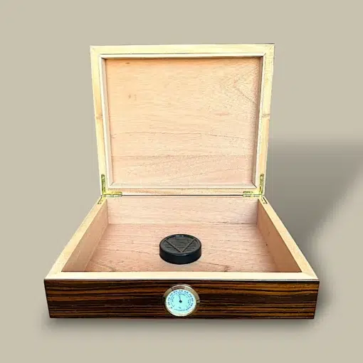 Small Zebrano Wood Cigar Humidor HM-115W-ZB – Open Interior