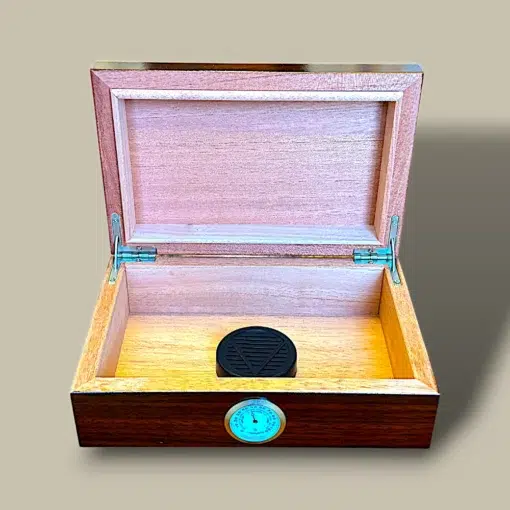 Walnut Gloss Cigar Humidor HM-106B-WT – Open View