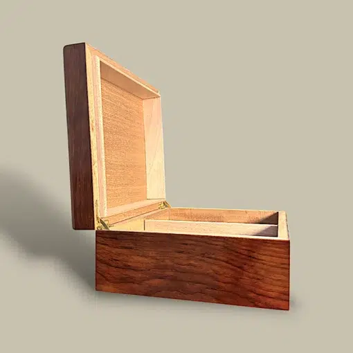 Wood Finish Cigar Humidor HM-116M-BR – Side Open