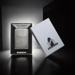 ZIPPO® 1941 Replica Black Ice
