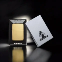 ZIPPO® 1941 Replica Brushed Brass with Box 1941B