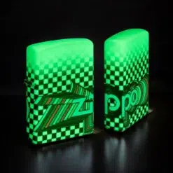 ZIPPO® Glow Checkerboard Flame 48504 Glowing in the Dark