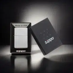 ZIPPO® High Polish Chrome with Box 250