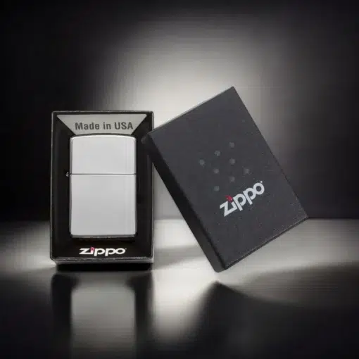 ZIPPO® High Polish Chrome with Box 250