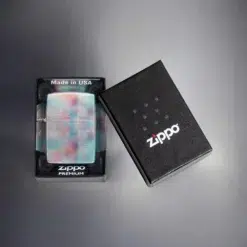 ZIPPO® Holographic Rainbow Chrome with Box 48511
