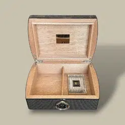 Open Carbon Fiber Humidor – 25 Cigars – Cedar Interior