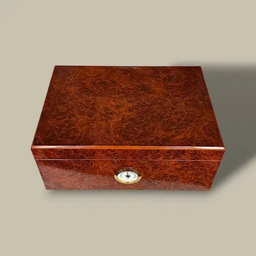 Humidor for 60 Cigars – Burl Finish – Top View