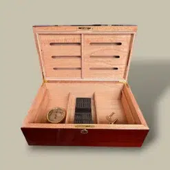 Inside Cherry Humidor – Gloss Finish – 75 Cigars