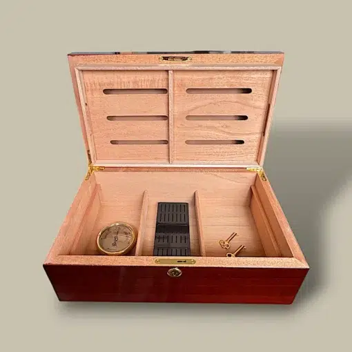 Inside Cherry Humidor – Gloss Finish – 75 Cigars