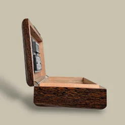Side Profile of Open Humidor with Lid Raised