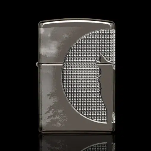 ZIPPO® The Howl of the Wolf – Front View