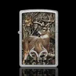 ZIPPO® Realtree Edge Lighter – Buck in Forest – Front View